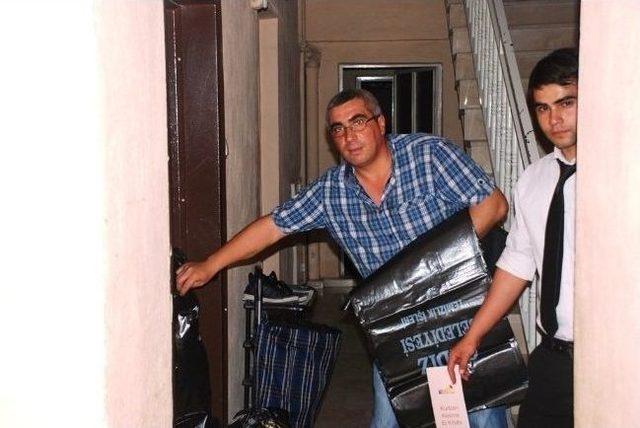 Gediz Belediyesi Kurban Atıkları İ&ccedil;in Her Eve Poşet Dağıttı 1
