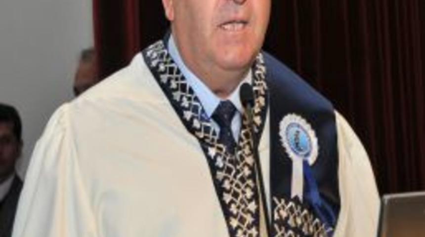 AK&Uuml;&rsquo;n&uuml;n &Ouml;ğrenci Sayısı 40 Bine Yaklaştı