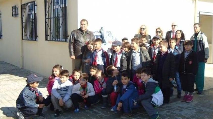 &Ouml;ğrencilerden Hayvan Barınağına Ziyaret