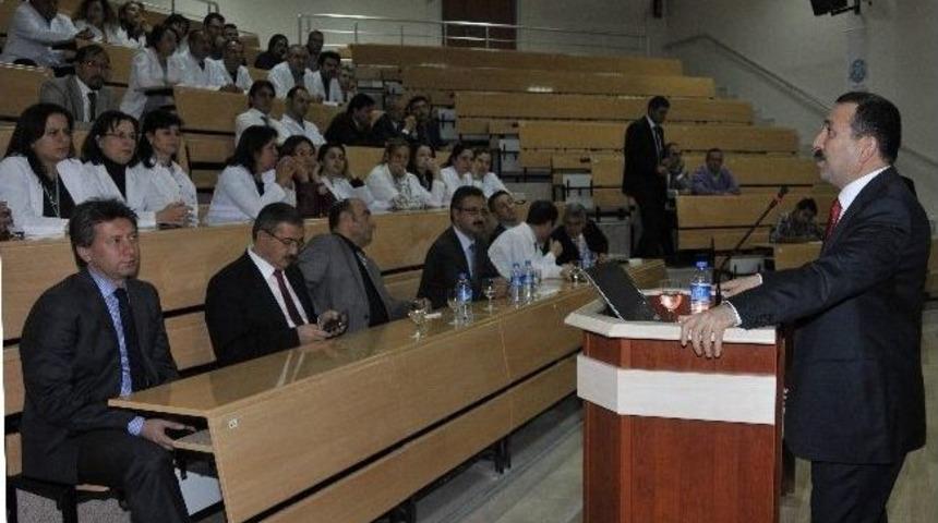 Rekt&ouml;r G&ouml;kbel, Fak&uuml;ltelerinin Akademik Kuruluna Katıldı