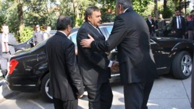 Bakan Eroğlu, '2023’e Doğru Belediyecilik Vizyonu Programı'na Katıldı