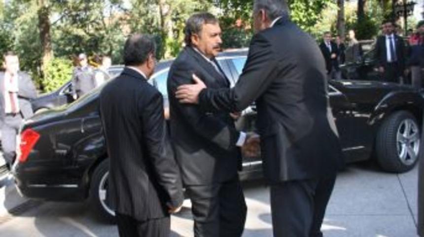 Bakan Eroğlu, '2023’e Doğru Belediyecilik Vizyonu Programı'na Katıldı