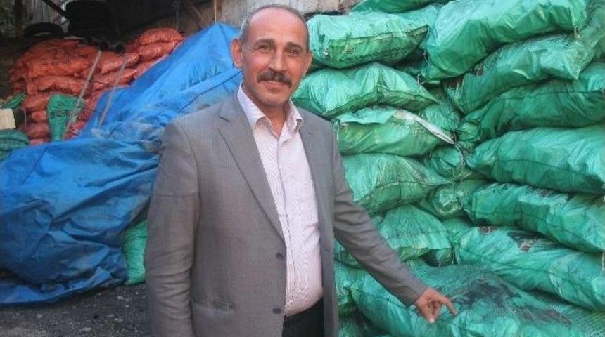 Niksar&rsquo;da Odun-k&ouml;m&uuml;r Satışları Hız Kazandı