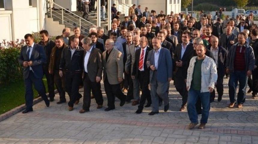 Erenler Belediye Başkanı &Ouml;zt&uuml;rk Aday Adaylığı Başvurusunu Yaptı