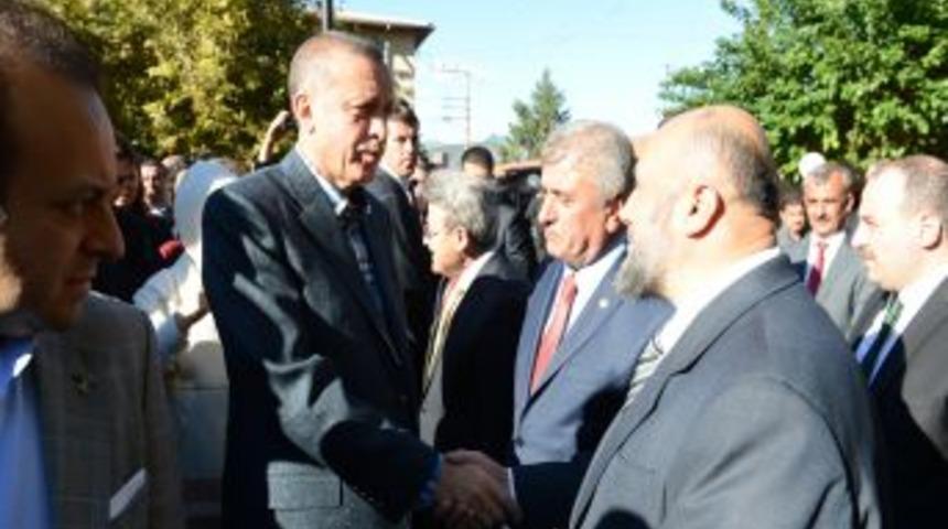 Tarihi Camide Başbakan&rsquo;ın Talimatıyla &Ccedil;alışma Başladı