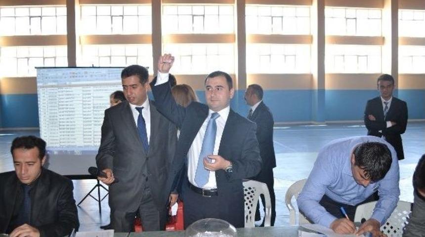 Hilvan&rsquo;da İş-kur Kura &Ccedil;ekimi Sorunsuz Ger&ccedil;ekleşti