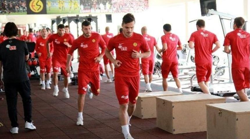 Eskişehirspor, Elazığspor Ma&ccedil;ı Hazırlıklarına Devam Ediyor
