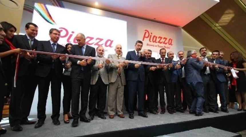 Şanlıurfa Piazza Kapılarını A&ccedil;tı
