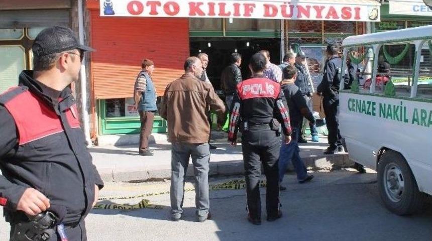 Otomobilinde M&uuml;zik Dinlerden Gazdan Zehirlendi