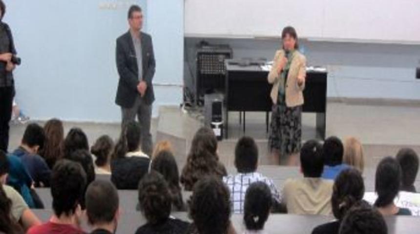 Yurtkur'un &Ouml;ğrenci Yurtlarıyla İlgili D&uuml;zenlemesi