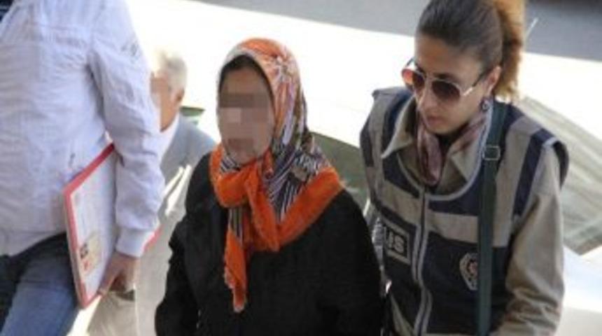 Evinde Fuhuş Yaptıran Yaşlı Kadın Gözaltına Alındı