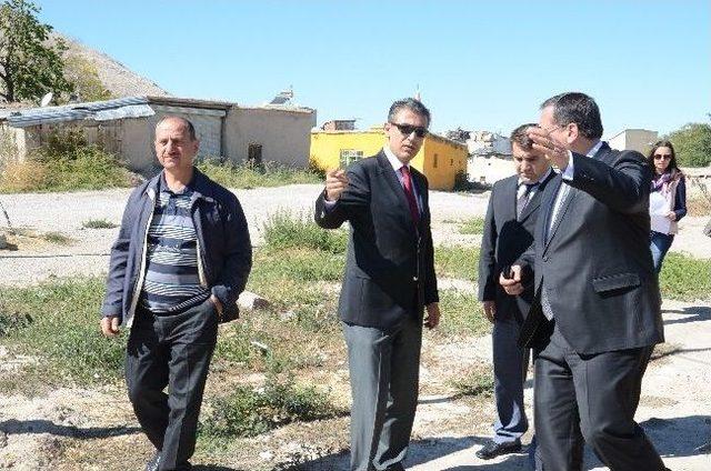 Elbistan&rsquo;da Tarihi Mekanlarda İnceleme 1