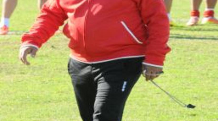 Samsunspor Teknik Direkt&ouml;r&uuml; H&uuml;seyin Kalpar: İşimizi Ciddiyetle Yapıyoruz