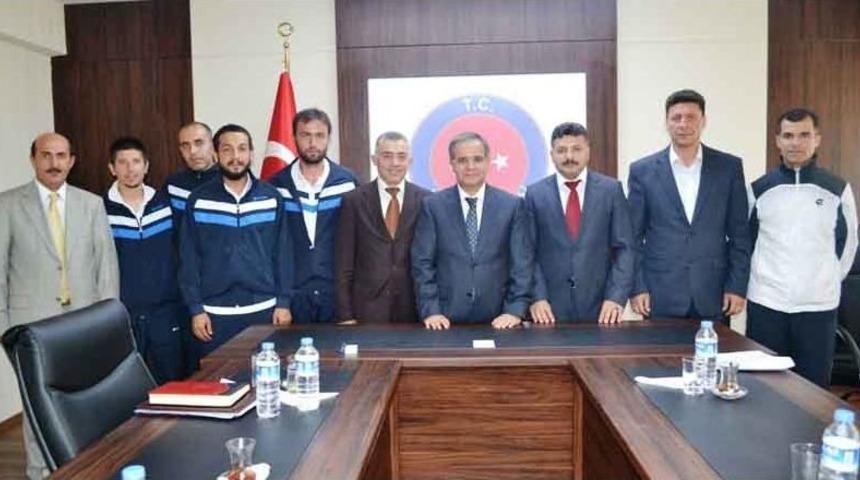 Vali Tapsız&rsquo;dan Kilisspor'a Tam Destek