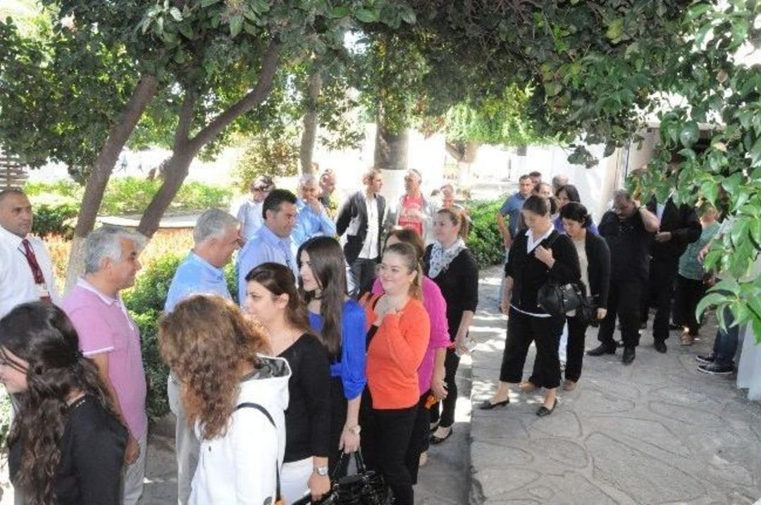 Başkan Kocadon Belediye &Ccedil;alışanları İle Bayramlaştı