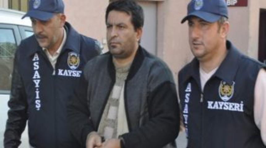 Alacak İ&ccedil;in 13 Yaşındaki &Ccedil;ocuğu Vurdu