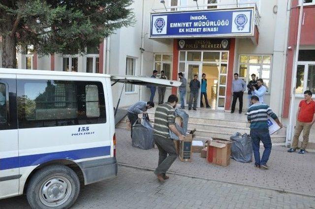 Ahırda Çay Paketleri İçinde 30 Bin Paket Kaçak Sigara Ele Geçirildi