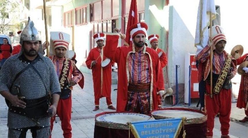 Yerk&ouml;y&rsquo;de Mehteranlı A&ccedil;ılış