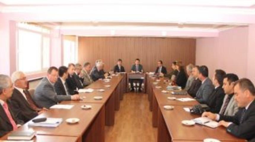 Kastamonu Milli Eğitim M&uuml;d&uuml;r&uuml; Bekir Aksoy;