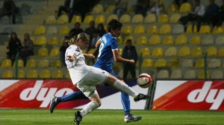 Uefa Kadınlar Avrupa Şampiyonlar Ligi