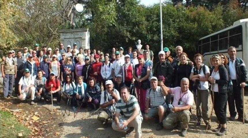 Karşıyakalı Dağcılar Haftasonu Kemalpaşa Sinancılar K&ouml;y&uuml;nden Y&uuml;r&uuml;yecek