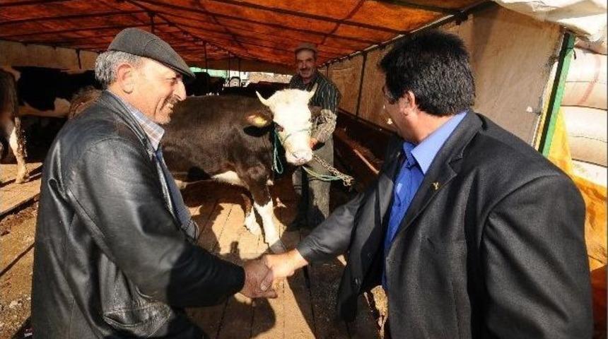 İzmir Bayrama Hazırlanıyor
