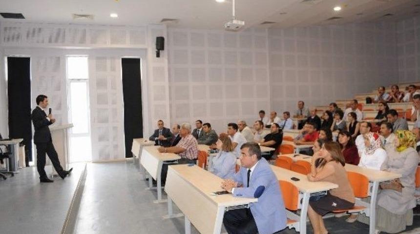 7 Aralık &Uuml;niversitesi&rsquo;nde T&uuml;bitak Bilgilendirme Toplantısı D&uuml;zenlendi