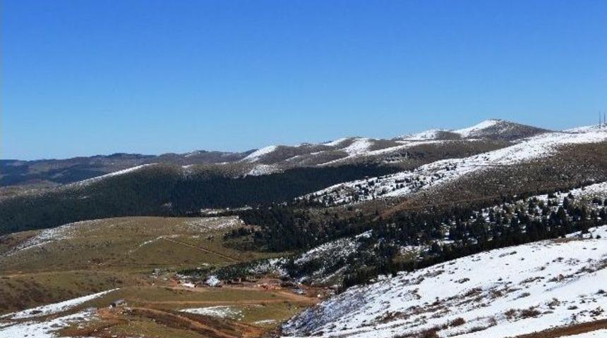 &Ccedil;ambaşı Kayak Merkezi&rsquo;nde Telesiyej &Ccedil;alışmaları
