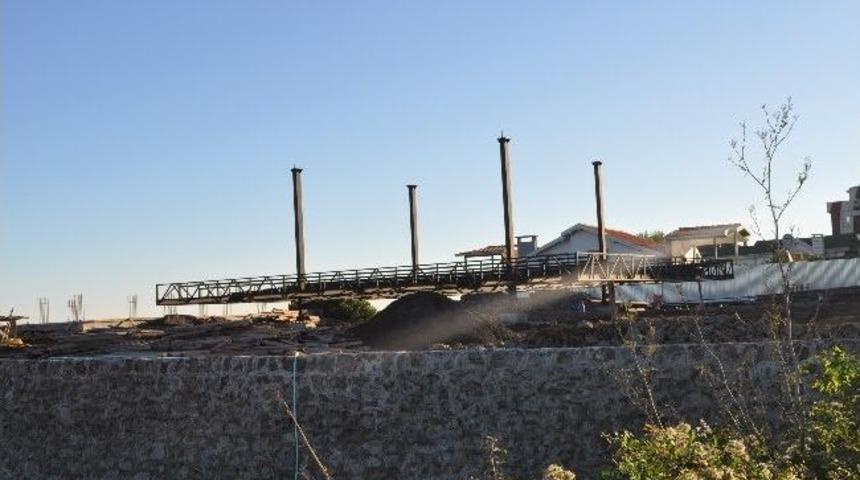 Mahallelinin İstinat Duvarı Tepkisi