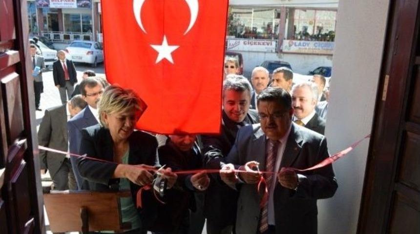 Mahkumların Yaptığı El Sanatı &Uuml;r&uuml;nler G&ouml;r&uuml;c&uuml;ye &Ccedil;ıktı