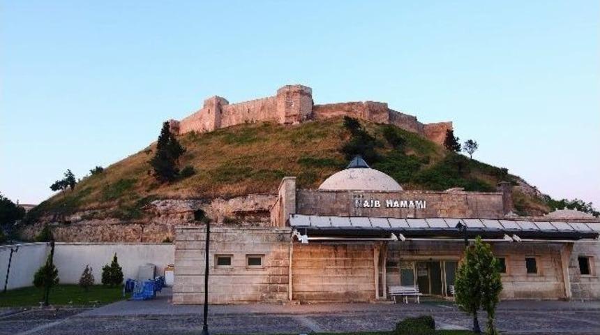 Ge&ccedil;mişimizi G&uuml;n&uuml;m&uuml;ze Yansıttık