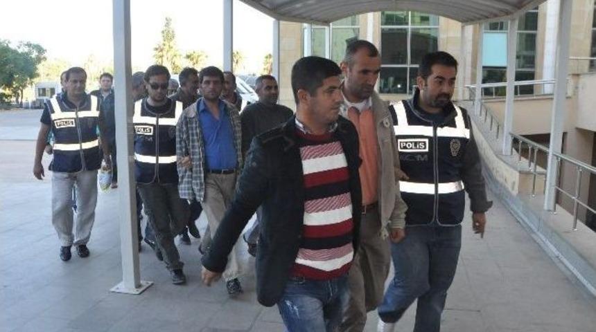 Antalya&rsquo;da G&uuml;mr&uuml;k Ka&ccedil;ağı Operasyon: 9 G&ouml;zaltı