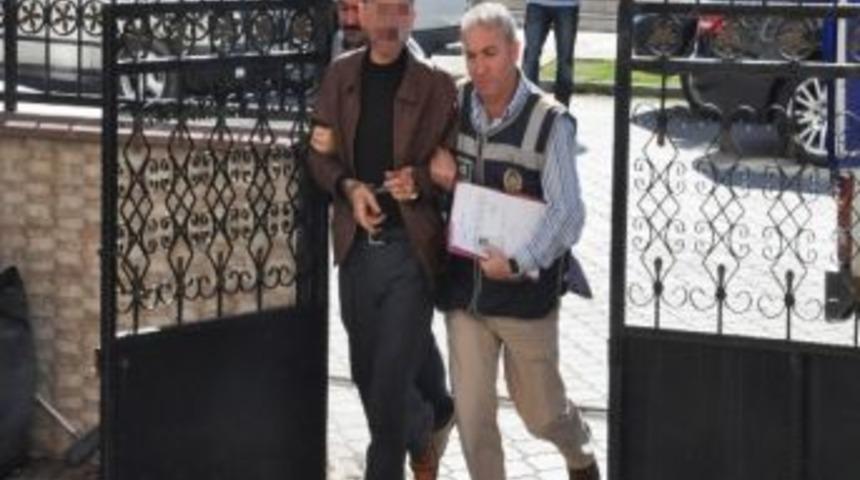 Esrar Sattığı İddia Edilen Şahıs Adliyede