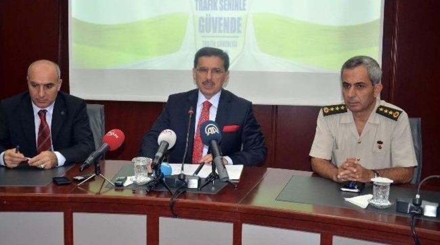 Kocaeli Valisi Ercan Topaca: