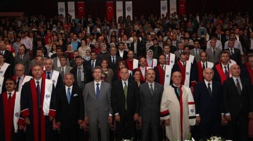 Başkan G&uuml;zelbey&rsquo;den &Uuml;niversite &Ouml;ğrencilerine M&uuml;jde