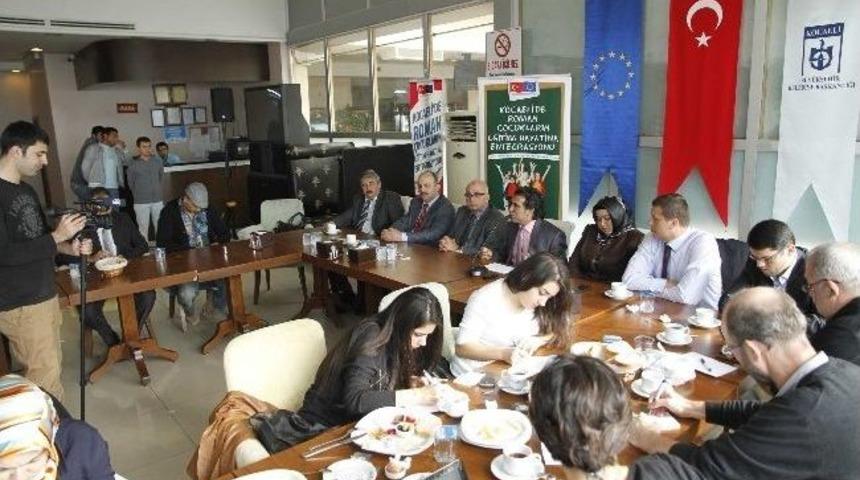 Kocaelili Roman &Ccedil;ocuklara Avrupa Birliğinden Destek