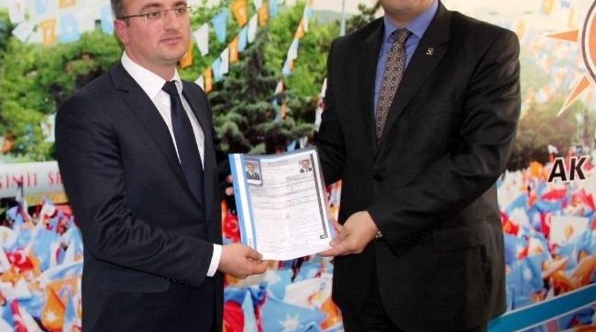 Atakul Ak Parti'den Aday Adaylığını A&ccedil;ıkladı
