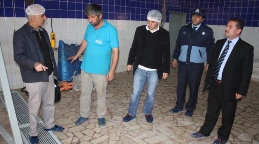 Erenler&rsquo;de Kurban Kesim Yerleri Denetlendi