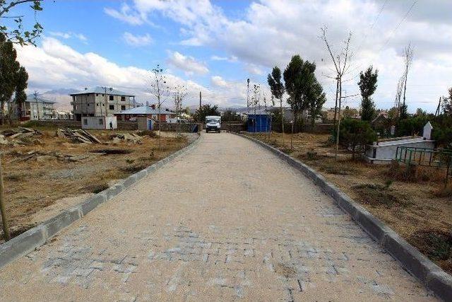 Mezarlıkların Peyzaj &Ccedil;alışmaları Tamamlandı 1