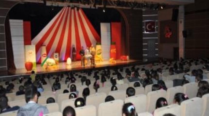 &Ccedil;ocuklar Sağlıklı Beslenmeyi &Ouml;ğreniyorlar