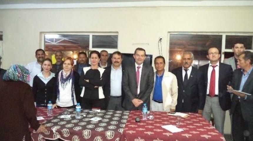 Halkın Sorunlarına &Ccedil;&ouml;z&uuml;m &Uuml;retilebilmeleri İ&ccedil;in Toplandılar