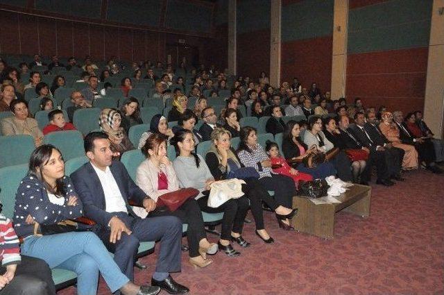 N&ouml;ropsikolog Zafer Akıncı, &Ouml;ğretmen Ve Velilerle Bir Araya Geldi 1