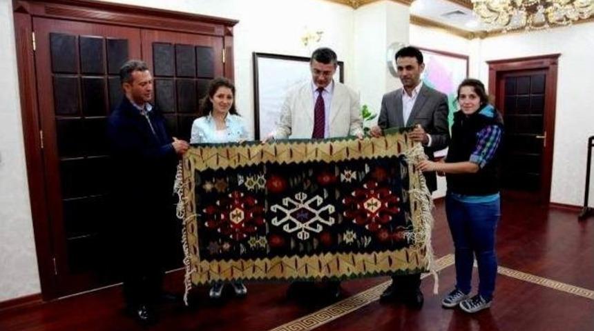 Eşme Kilimi Urfa&rsquo;da Tanıtıldı