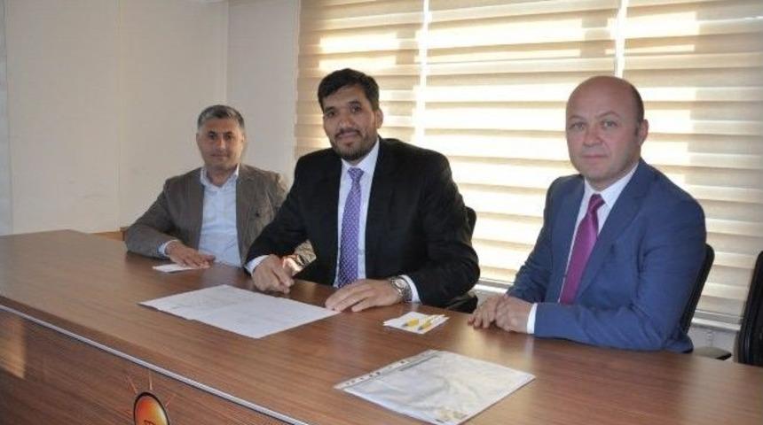 M&uuml;ezzinoğlu, Aday Adaylığı M&uuml;racaatı Yaptı