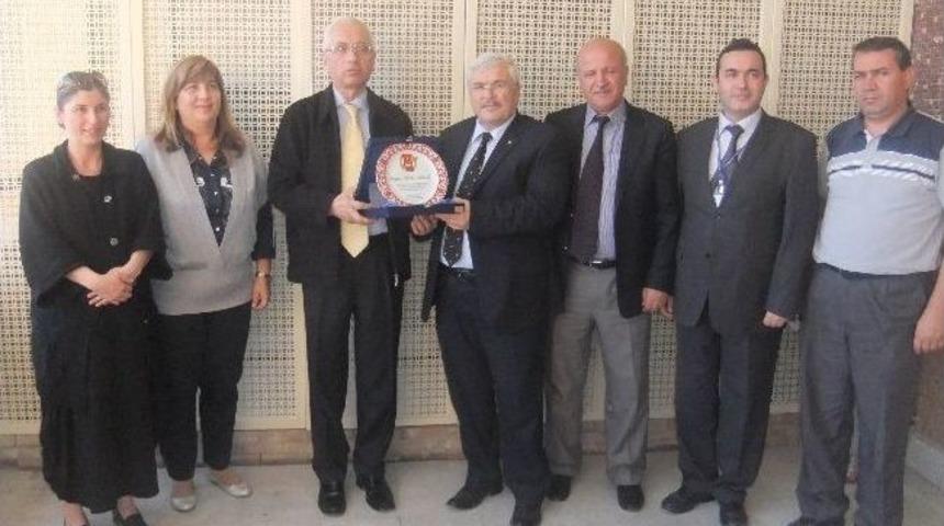 Cemiyet'ten Mithat Ekici'ye Tebrik Ziyareti