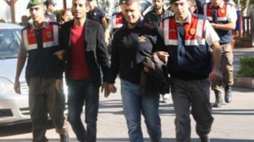 Kemer&rsquo;de Uyuşturucu Operasyonu: 14 Tutuklu