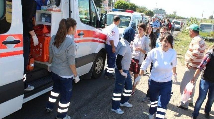 Nazilli&rsquo;de Trafik Kazaları; 10 Yaralı