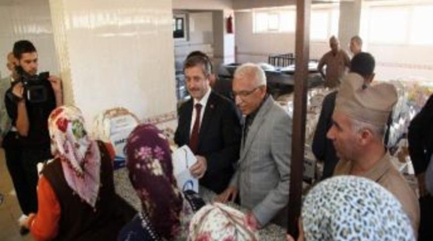 Şahinbey Belediyesi Kurban Bayramı &Ouml;ncesi 2 Bin 88 Aileye Et Dağıtımı Yaptı