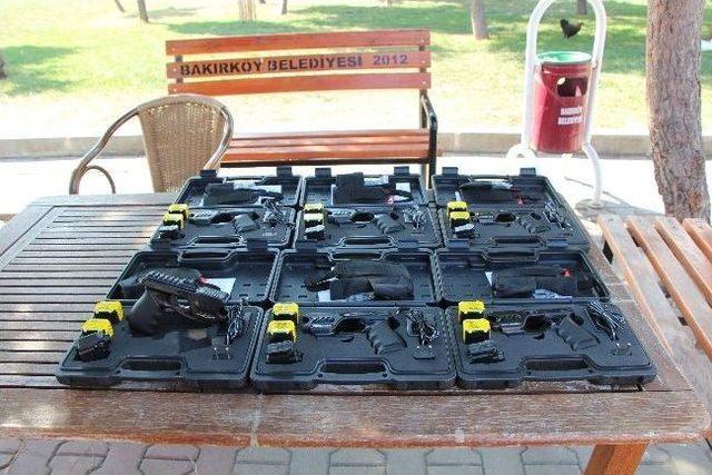 Polisin Yeni Silahı 2