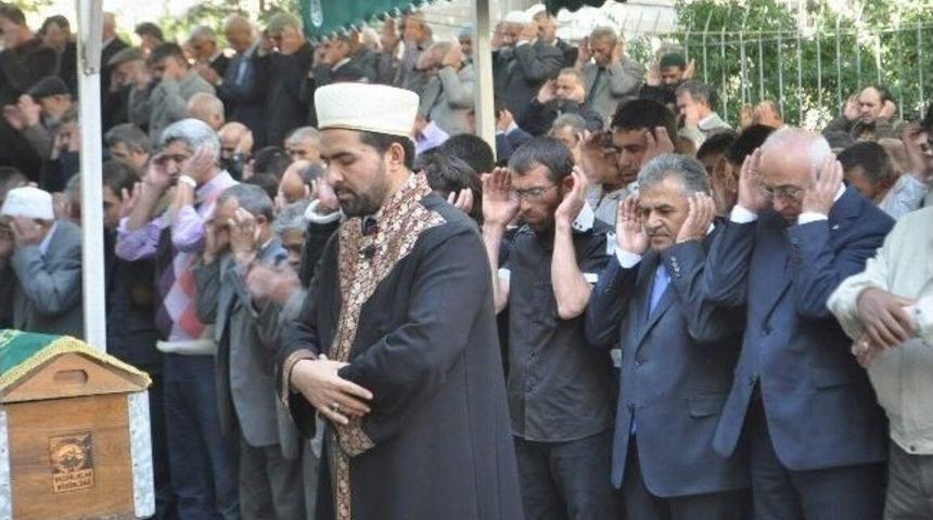 B&uuml;y&uuml;kşehir Belediyesi Meclis &Uuml;yesi Mehmet Berk&rsquo;in Acı G&uuml;n&uuml;